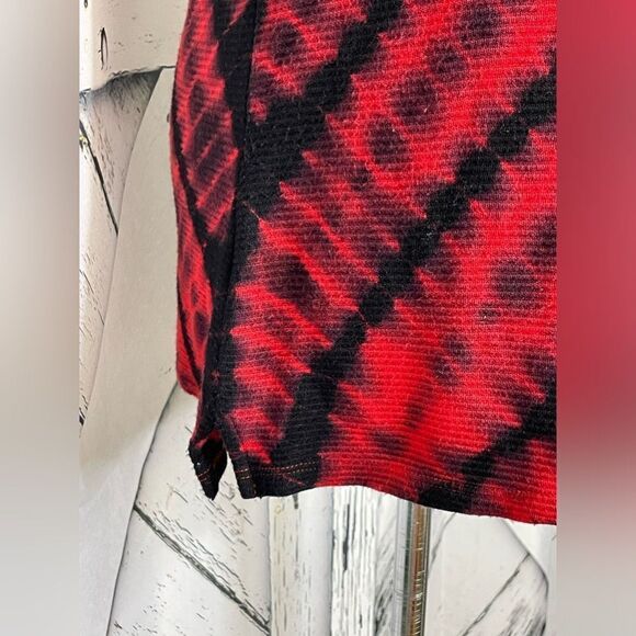 RED HAUTE Red/Black Tie-Dye Tank Top M - Picture 3 of 6